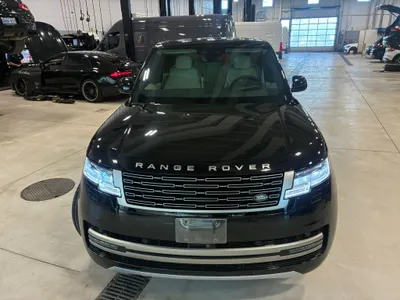 2024 لاند روفر رينج روفر فوج