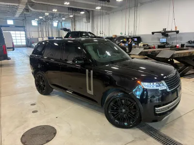 2024 لاند روفر رينج روفر فوج