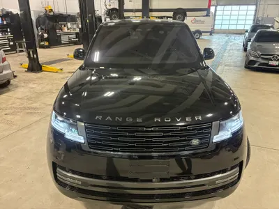 2023 لاند روفر رينج روفر فوج