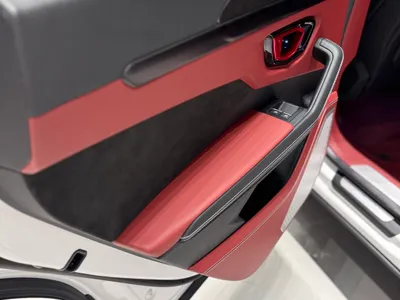 2024 لمبرجيني اوروس بيرفورمانتي