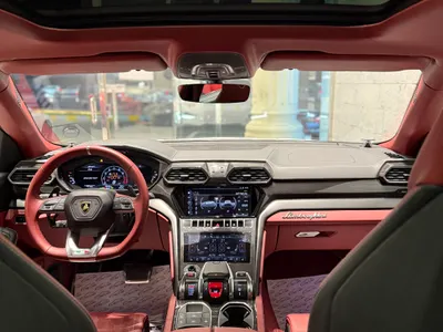 2024 لمبرجيني اوروس بيرفورمانتي