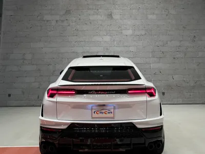 2024 لمبرجيني اوروس بيرفورمانتي