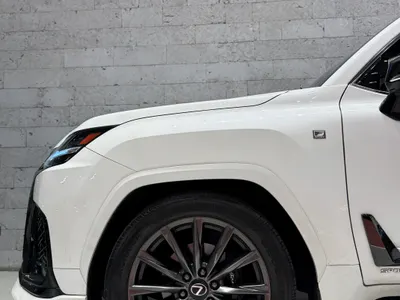 2025 لكزس إل إكس 600