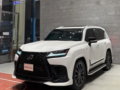 2025 لكزس إل إكس 600