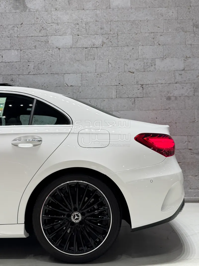 2026 مرسيدس - بنز أي 200