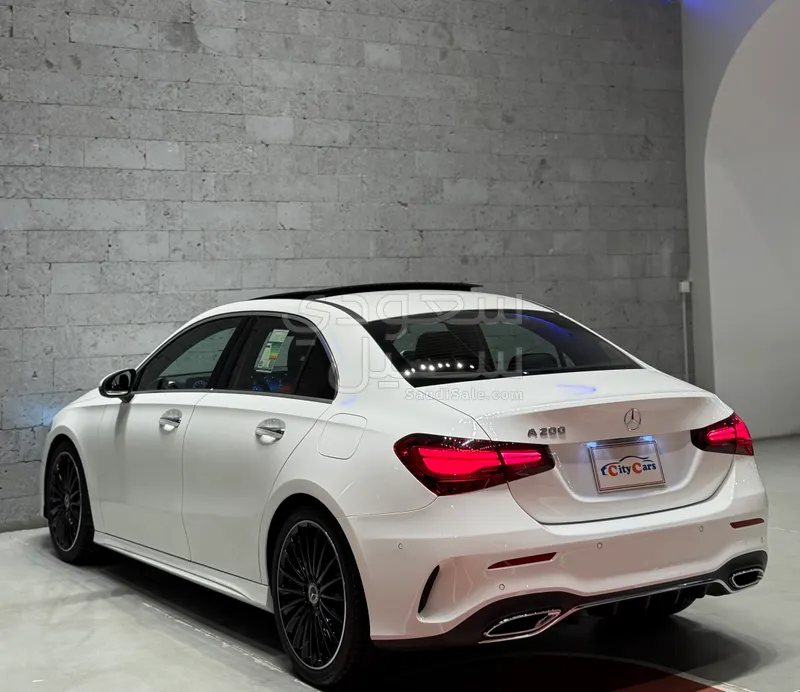 2026 مرسيدس - بنز أي 200