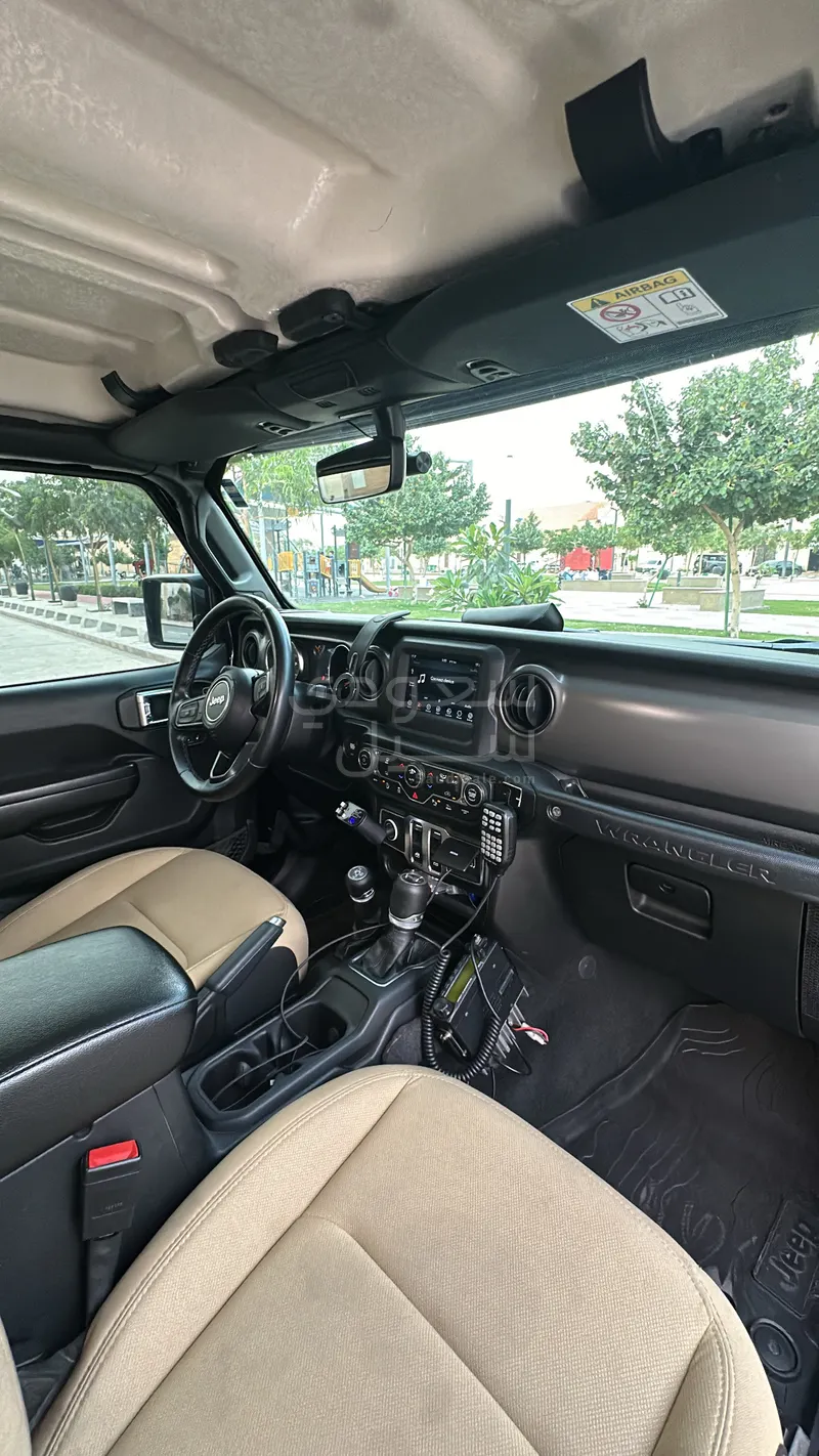 2021 جييب رانجلر سبورت
