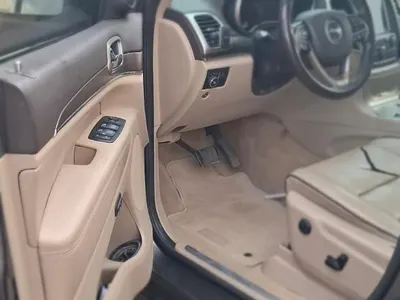 2015 جييب جراند شيروكي اوفرلاند