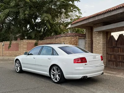 2009 اودي اس 8