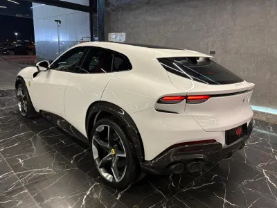2026 Ferrari Purosangue