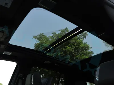 2025 Cadillac Escalade Platinum