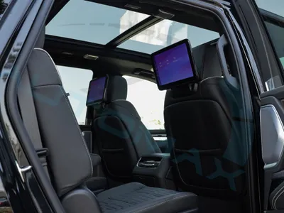 2025 Cadillac Escalade Platinum