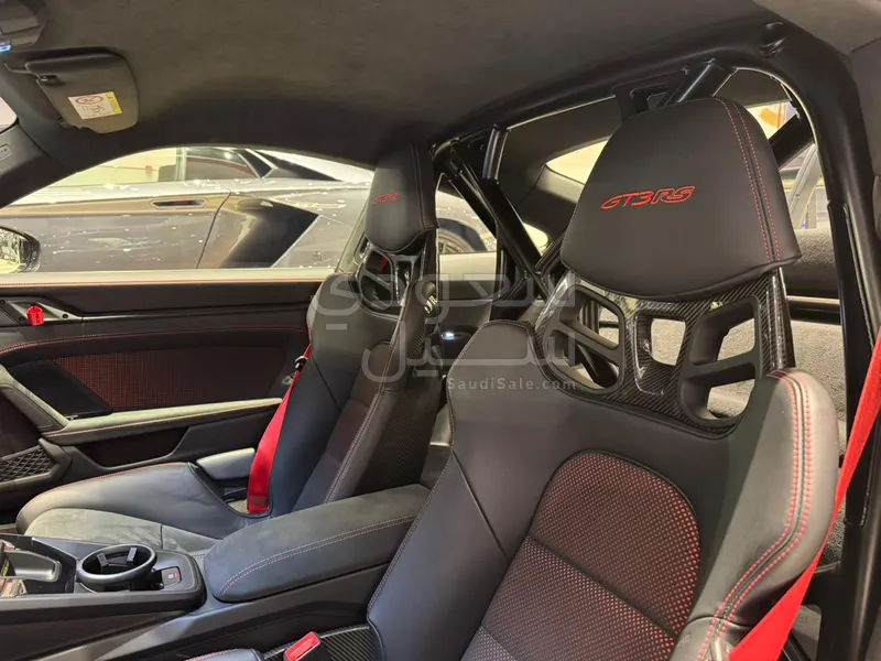 2024 بورش 911 جي تي 3 ار اس