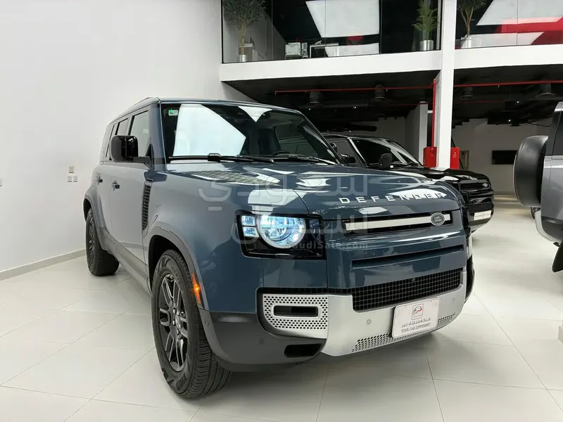 2021 لاند روفر ديفيندر 110