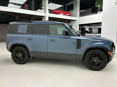 2021 لاند روفر ديفيندر 110