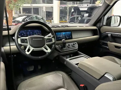 2021 لاند روفر ديفيندر 110