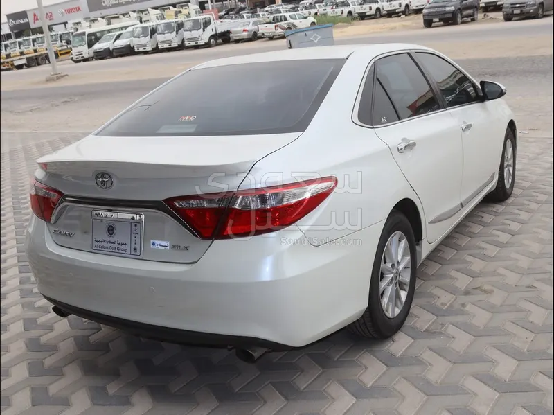 2016 Toyota Camry GLX