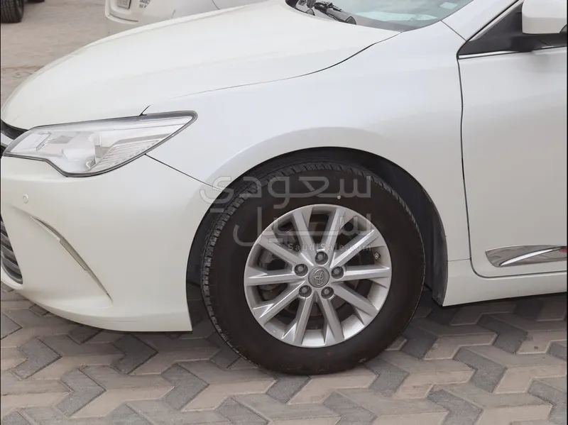 2016 Toyota Camry GLX