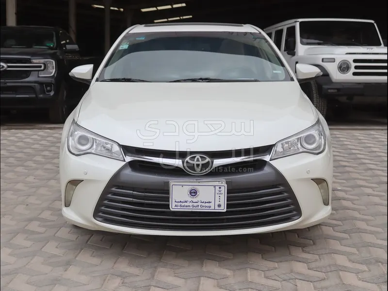 2016 Toyota Camry GLX