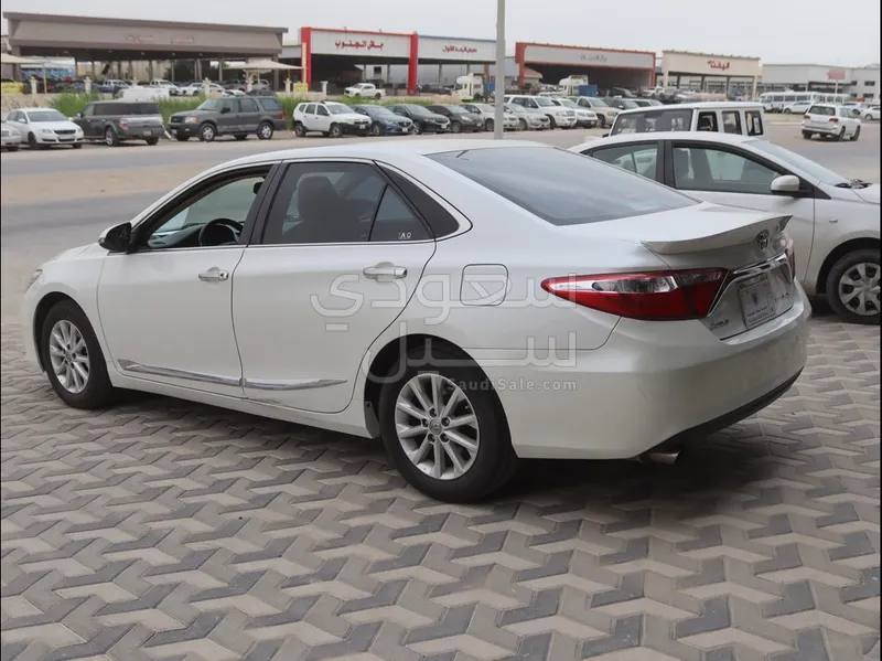 2016 Toyota Camry GLX