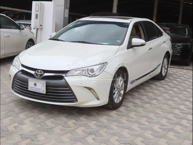 2016 Toyota Camry GLX
