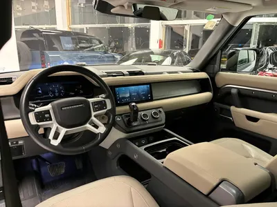 2020 لاند روفر ديفيندر 110