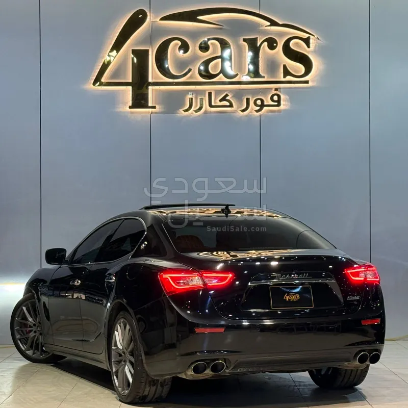 2015 Maserati Ghibli Q4