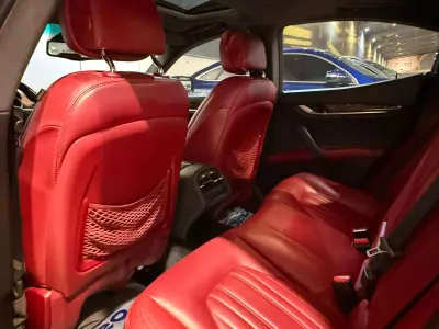 2015 Maserati Ghibli Q4