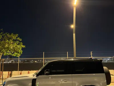 2022 لاند روفر ديفيندر 90