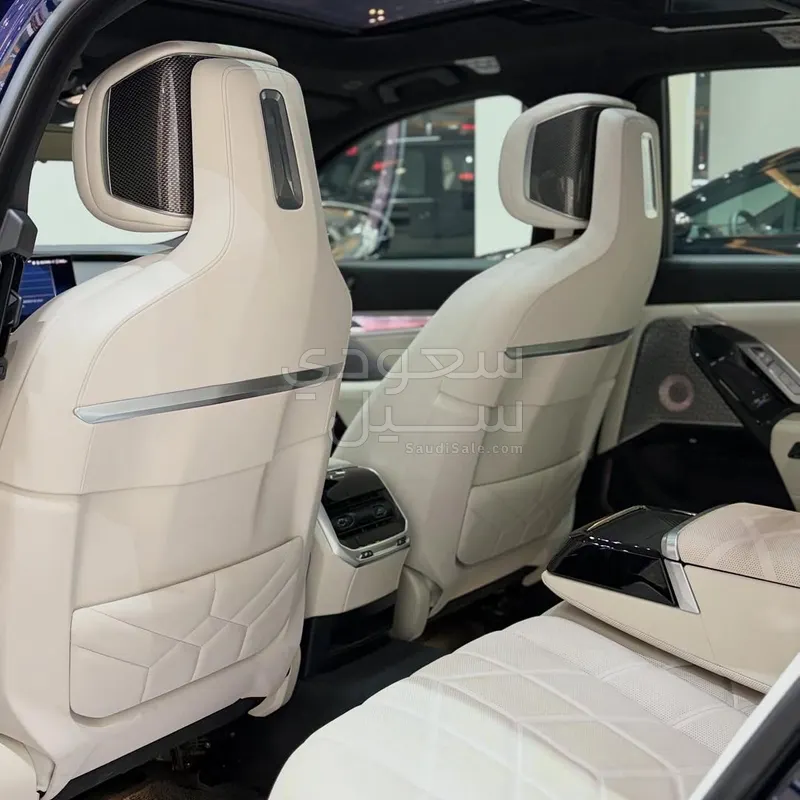 2023 بي ام دبليو الفئة السابعة 760أي