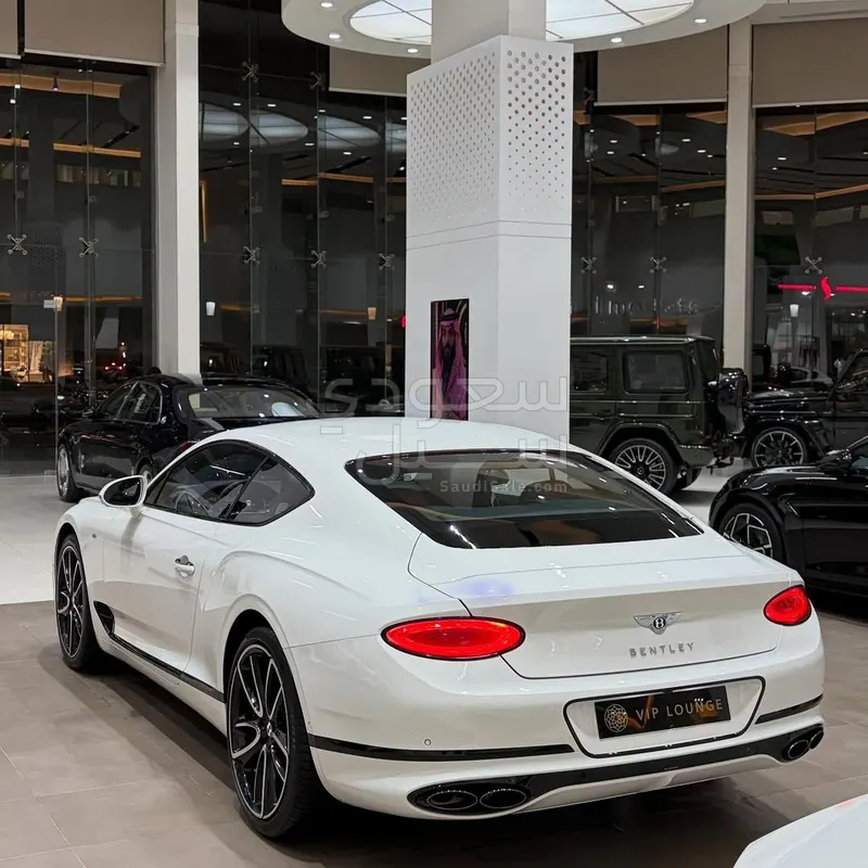 2020 بنتلي كونتيننتل جي تي