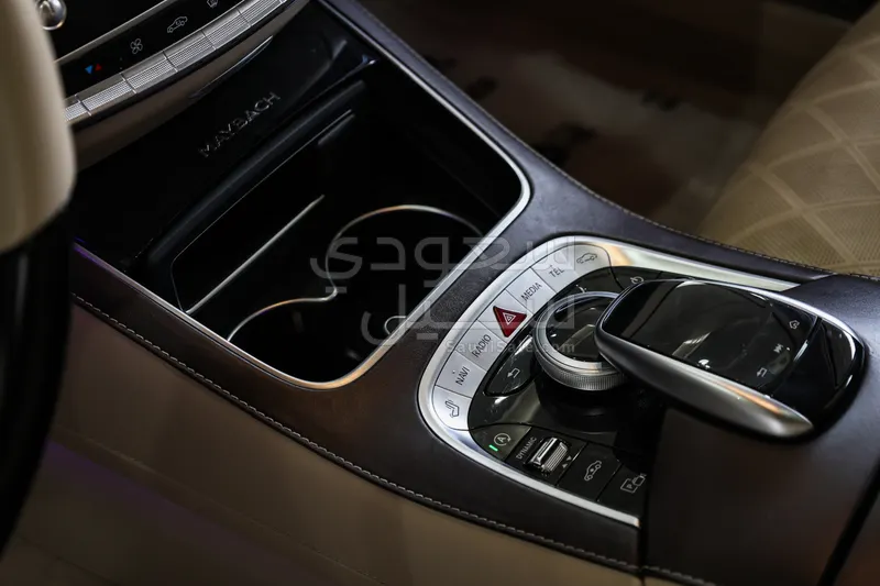 2018 مرسيدس - بنز إس 560 مايباخ