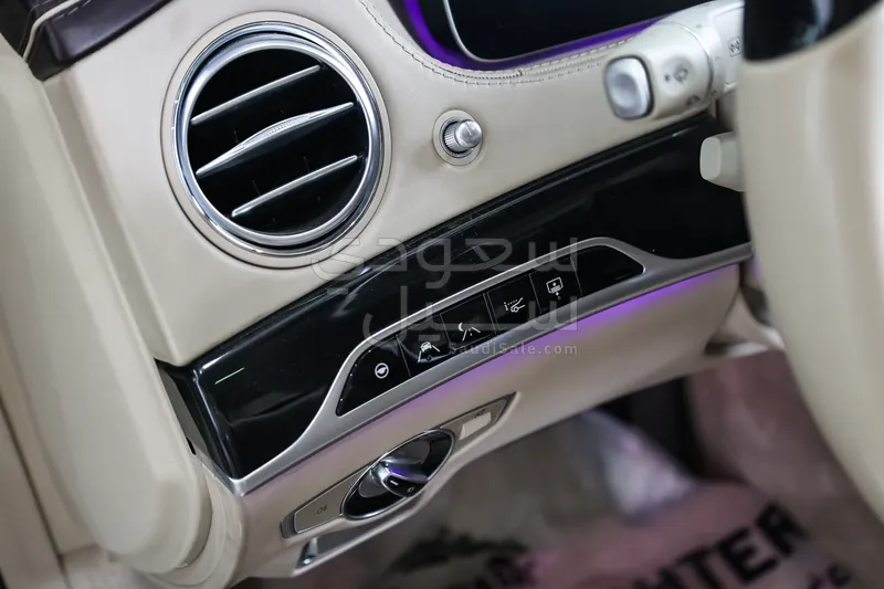 2018 مرسيدس - بنز إس 560 مايباخ