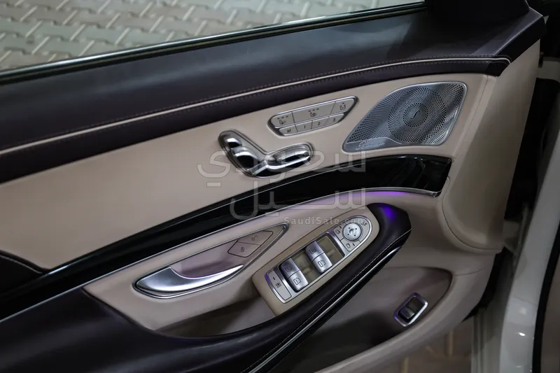 2018 مرسيدس - بنز إس 560 مايباخ