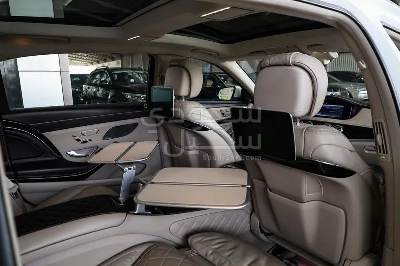 2018 مرسيدس - بنز إس 560 مايباخ