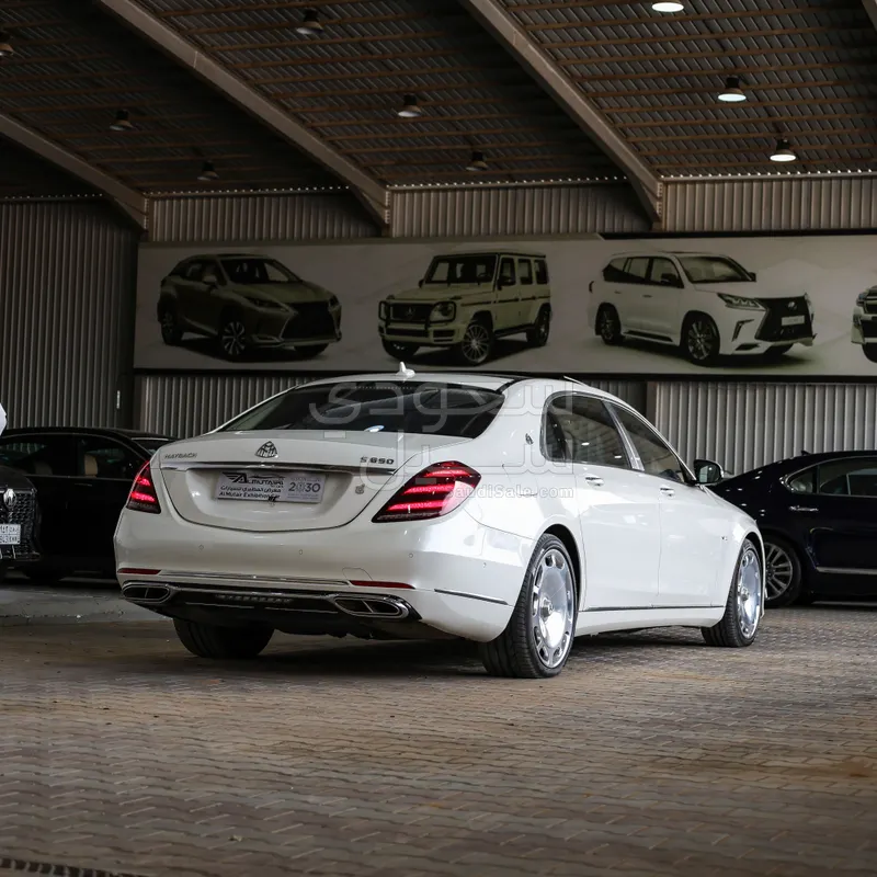 2018 مرسيدس - بنز إس 560 مايباخ