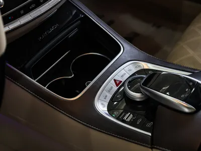 2018 مرسيدس - بنز إس 560 مايباخ