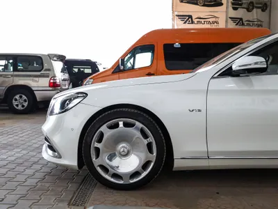 2018 مرسيدس - بنز إس 560 مايباخ