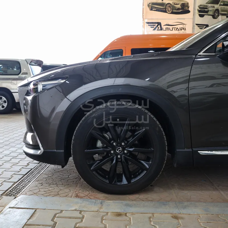 2021 مازدا سي اكس 9