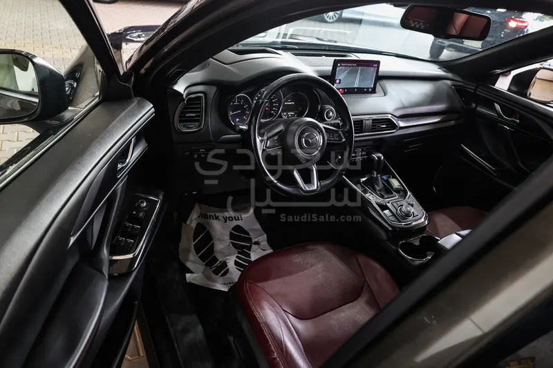 2021 مازدا سي اكس 9