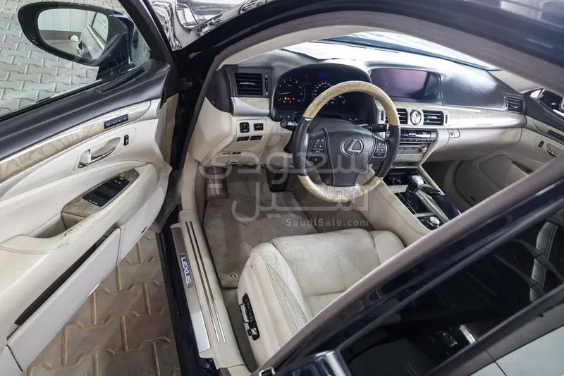 2013 لكزس إل إس 460 إل