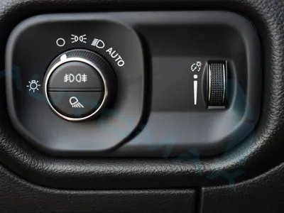 2025 دودج رام