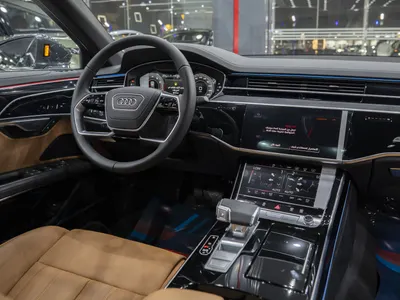 2026 اودي اي 8 ال 55تي اف اس أي