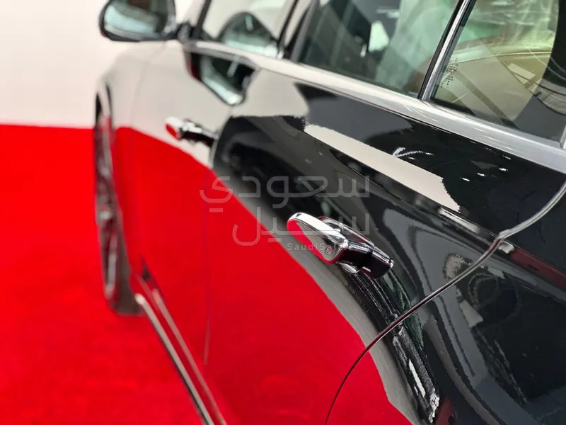 2025 مرسيدس - بنز إي 300 أي إم جي