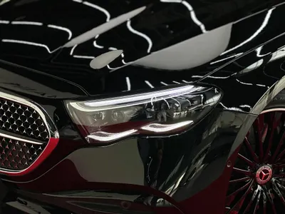 2025 مرسيدس - بنز إي 300 أي إم جي