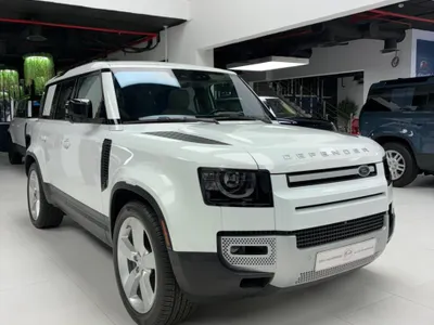 2020 لاند روفر ديفيندر 110