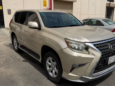 2012 لكزس جي إكس 460