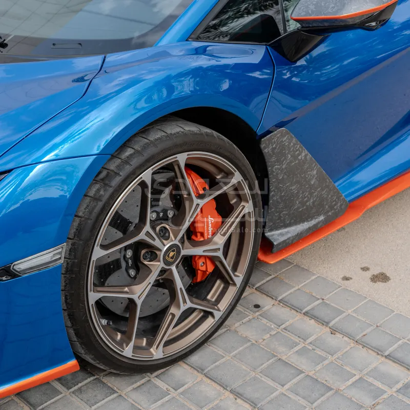 2025 لمبرجيني ريفويلتو