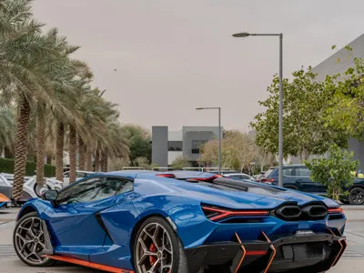 2025 لمبرجيني ريفويلتو