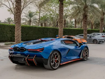 2025 لمبرجيني ريفويلتو